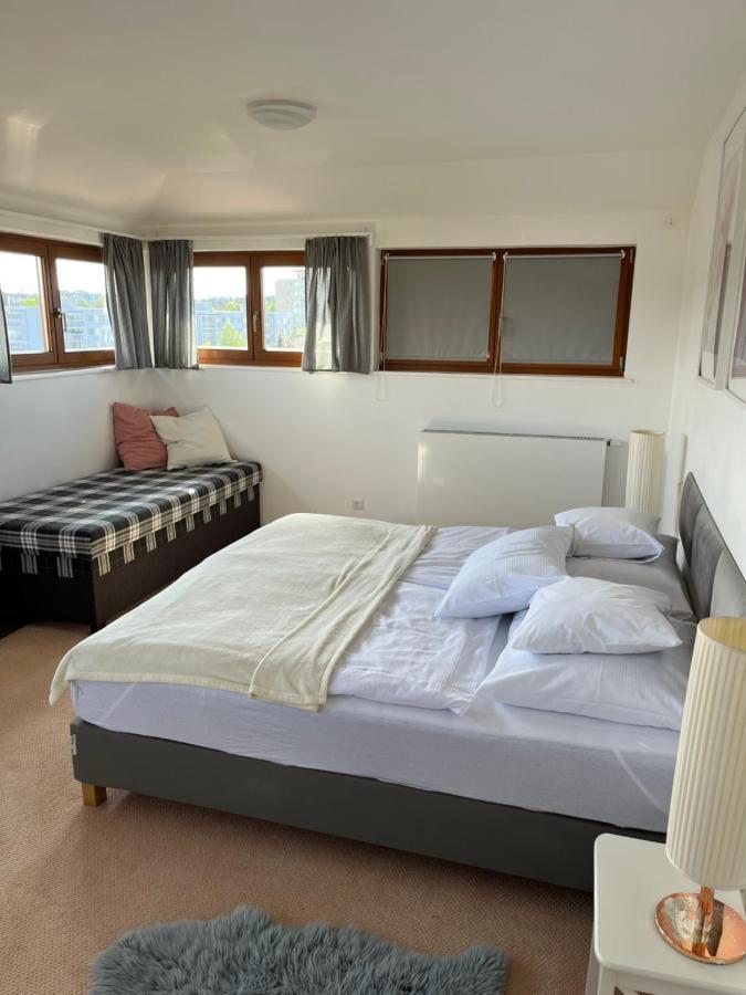 Residence Sarka Top Прага Экстерьер фото